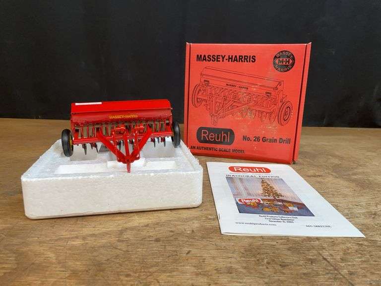 1/16 MH No. 26 Grain Drill Red NIB Reuhl image