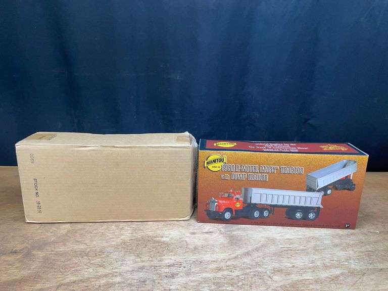 1/34 Manitou Mack B Dump Trailer 2000 NTTC NIB 1st Gear image