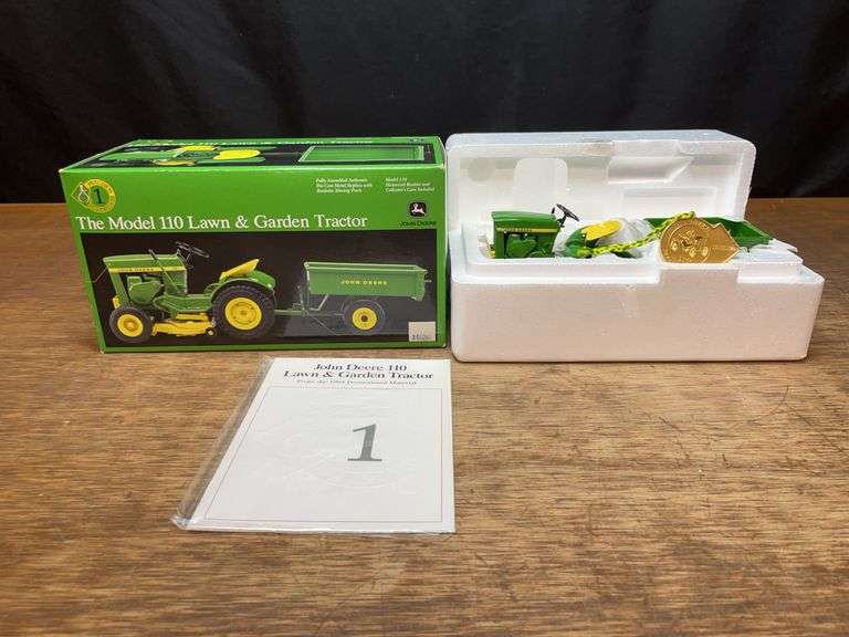 1/16 John Deere 110 L&G Set Precision NIB Ertl image