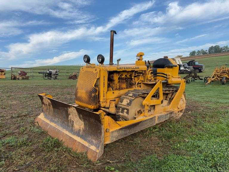 1955 Caterpillar D4 Crawler w/Angle Blade image