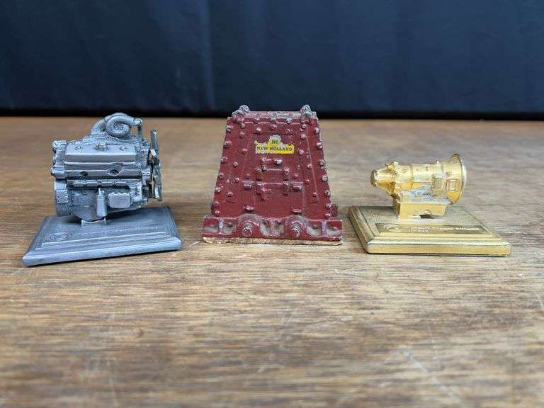 (3) Detroit Diesel Allison + New Holland Paperweights image