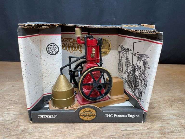 1/8 IHC Famous Engine Special Edition NIB Ertl image