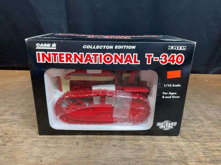 1/16 IH T-340 Crawler Collector NIB Ertl image