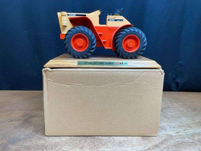 1/16 Case 1200 30 Years of 4wd Power NIB Precision Engineering image