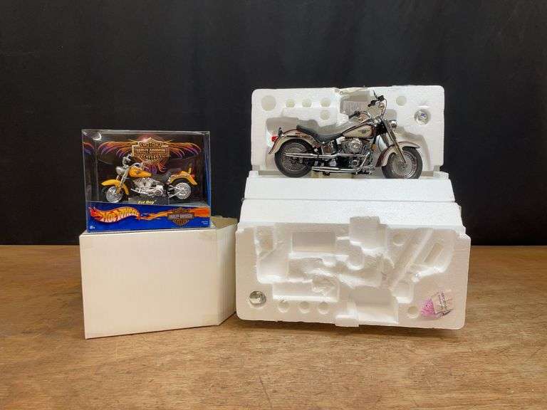 (2) Harley-Davidson Motorcycles NIB image
