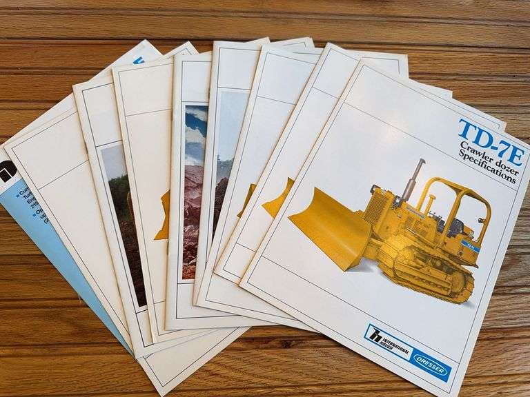(10) Dresser Crawler Sales Literature image