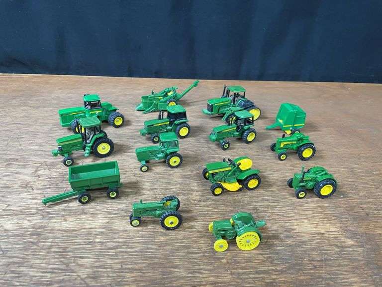 (14) 1/64 John Deere image