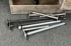 Store Fixtures - Primitive Pallet Wall