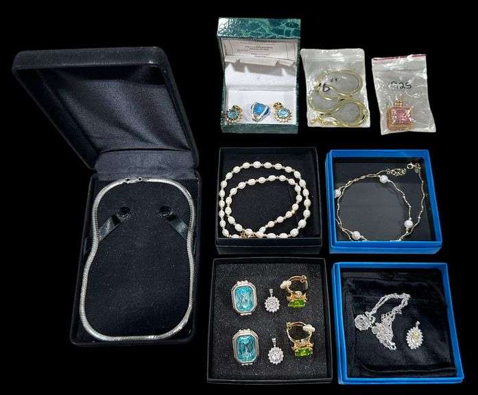 Assorted Silver Jewelry image