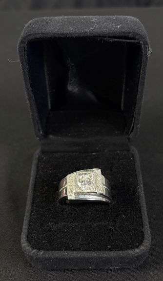 14K White Gold Women's Diamond Ring image