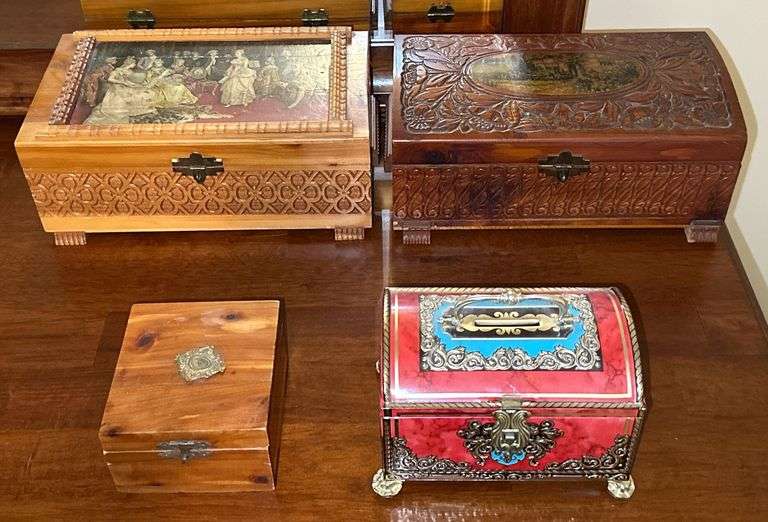 Decorative Jewelry Boxes image