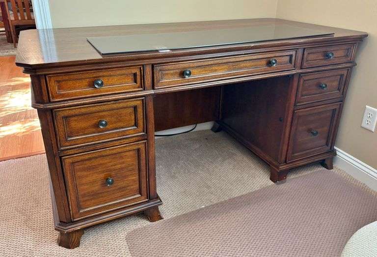 Whalen Office Furniture image