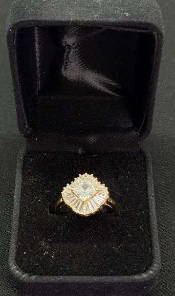 14K Gold Women's Ring image