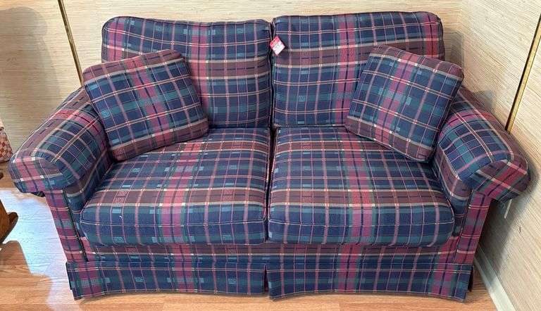 Fashion House Furniture Inc. Upholster Sofa & Love Seat image