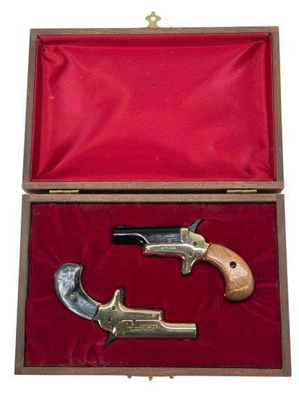 Butler Derringer 2-Piece Gun Set with Display Box image