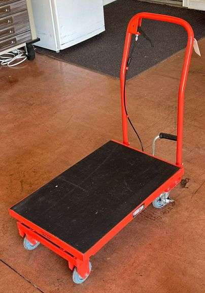 Ironton Hydraulic Portable Table image