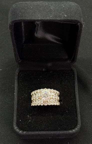 14K Gold Women's Ring image