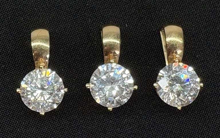 14K Gold Women's Pendants image