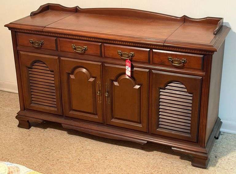 General Electric Model A534H Porta-Fi Solid State Stereo/Turntable image