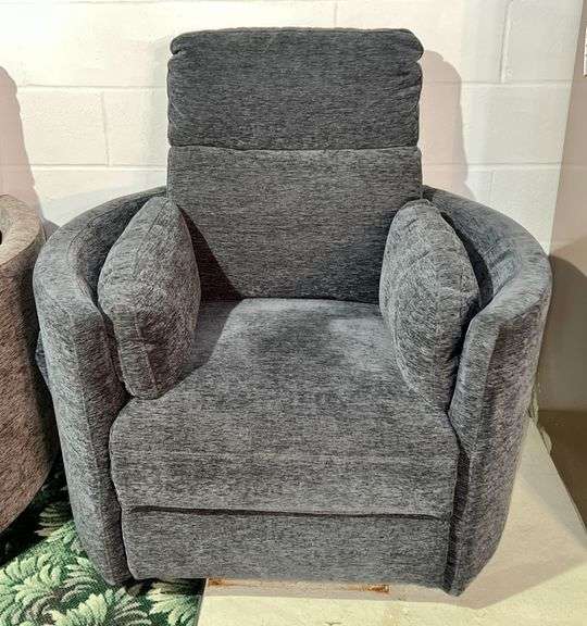 Glory Oceanic Co. Upholstered Lift Chair image