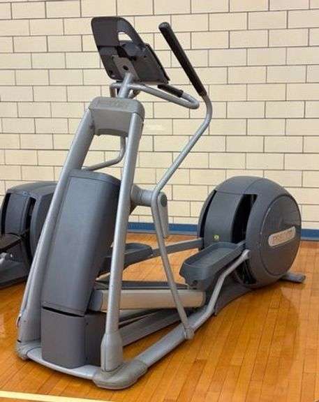 Precor EFX576i Commercial Elliptical image
