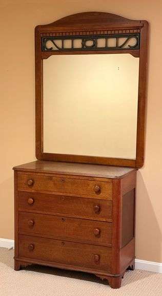 Early Oak Chest of Drawers image