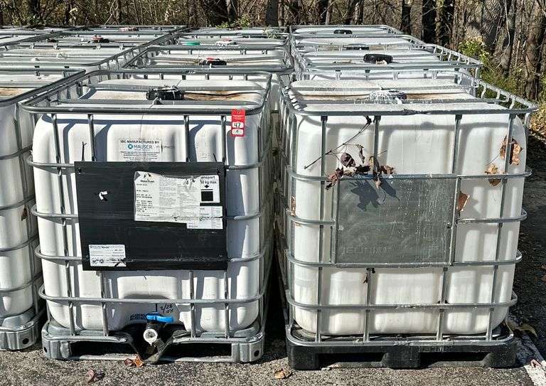 250/275 Gal Storage Containers image