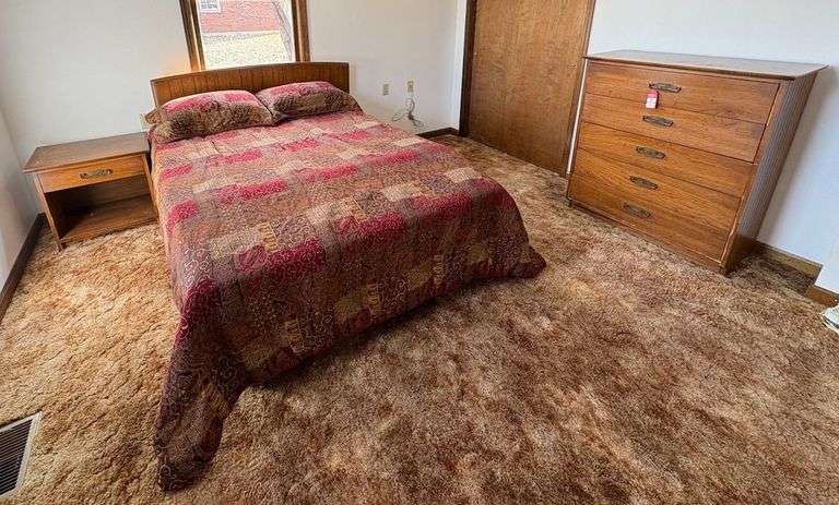 Lane 4-PC Bedroom Suite image