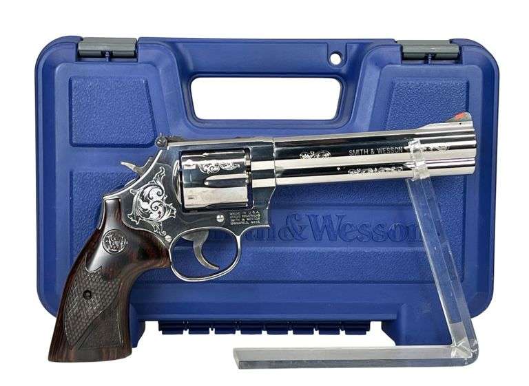 Smith & Wesson Special Edition Model 686 .357 Revolver image