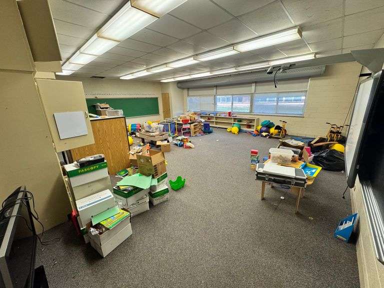 Contents of Room 204 image