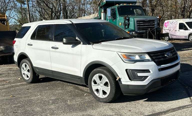 2017 Ford Explorer Police Interceptor SUV image