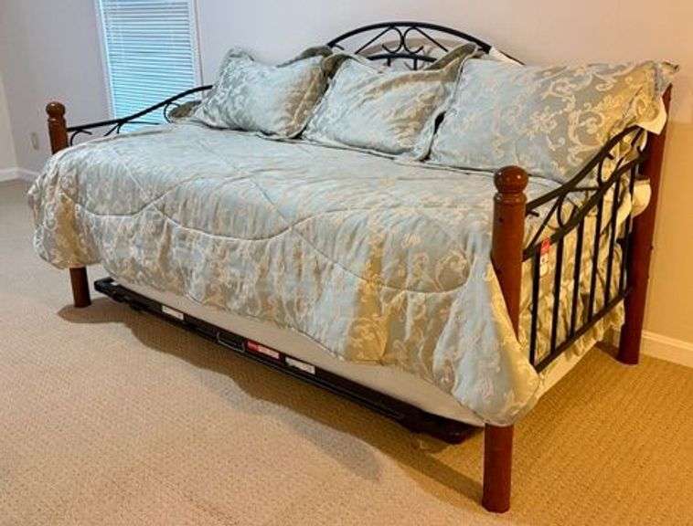 Day Bed with Trundle image