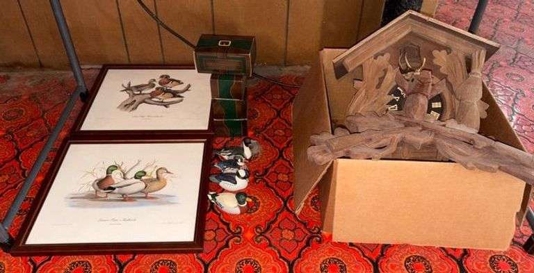 Cuckoo Clock & Duck Themed Décor image