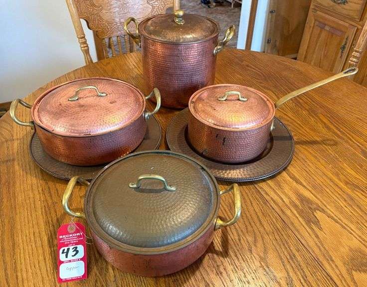 Hammered Copper Kitchenware image