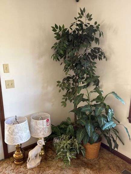 Household Décor image