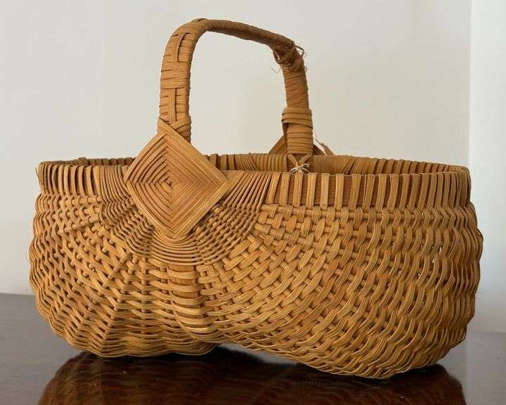 Mary Anderson " The Karen" Hand Woven Basket image