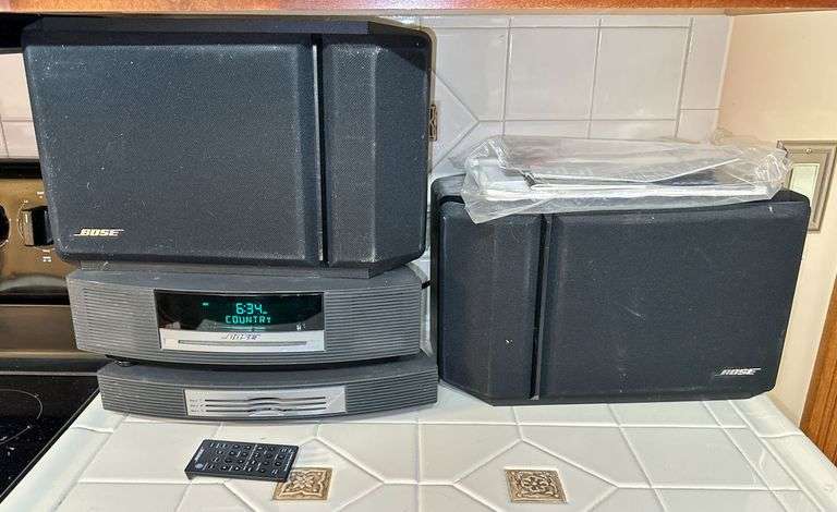 Bose Wave Music System image