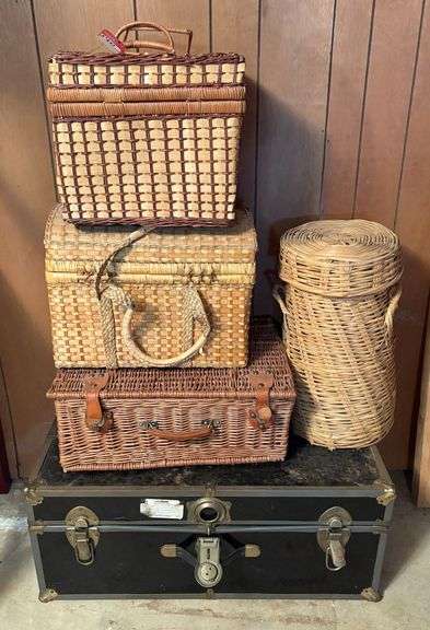 Assorted Baskets & Trunk image