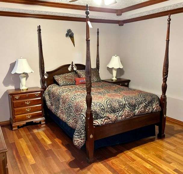 Sumter Cabinet Co. 5 PC Bedroom Suite image