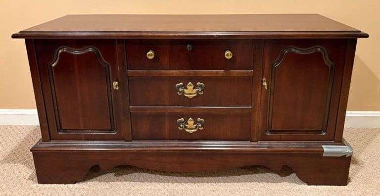 Lane Cedar Chest image