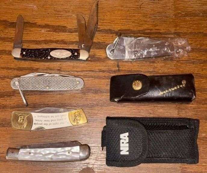 Pocket Knives image
