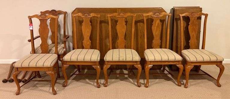 Oak Dining Room Table & Chairs image