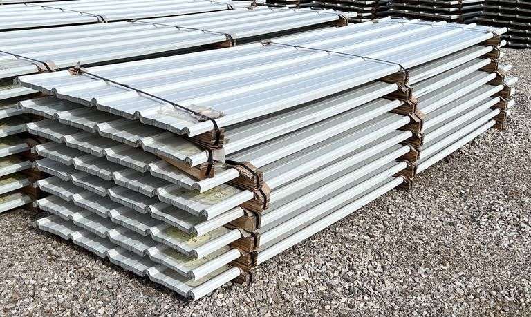 Niccor Stormshield 29 Gauge Metal Siding/Roofing, qty: 38 sheets, color: White image