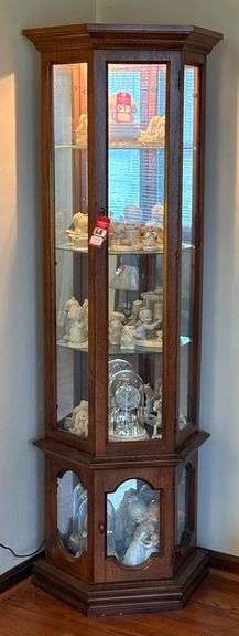 Lighted Display Cabinet image