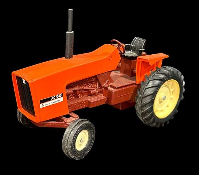 ERTL Allis Chalmers 7040 Tractor image