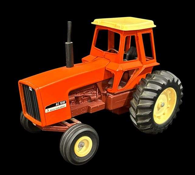 ERTL Allis Chalmers 7060 Tractor image