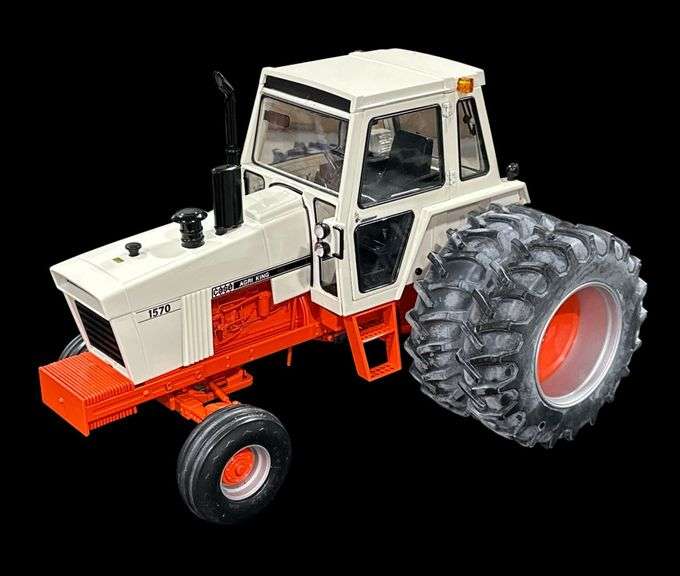 ERTL Case Agri King 1570 Tractor image