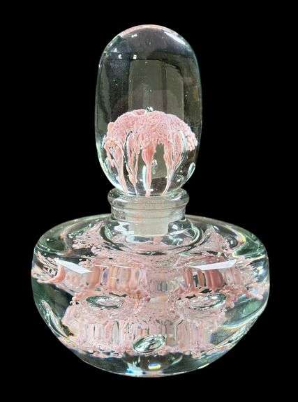 Victor Zimmerman Perfume Bottle image