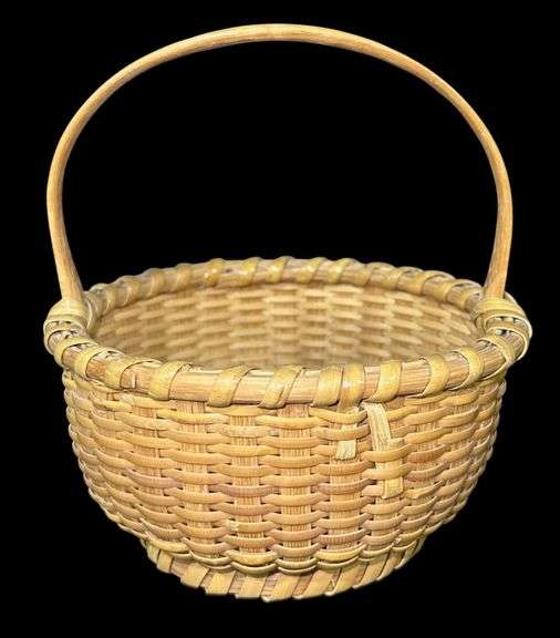 Vintage McAdams Hand Woven Basket Made in New Middletown, IN image