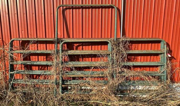 Livestock Corral Panels image